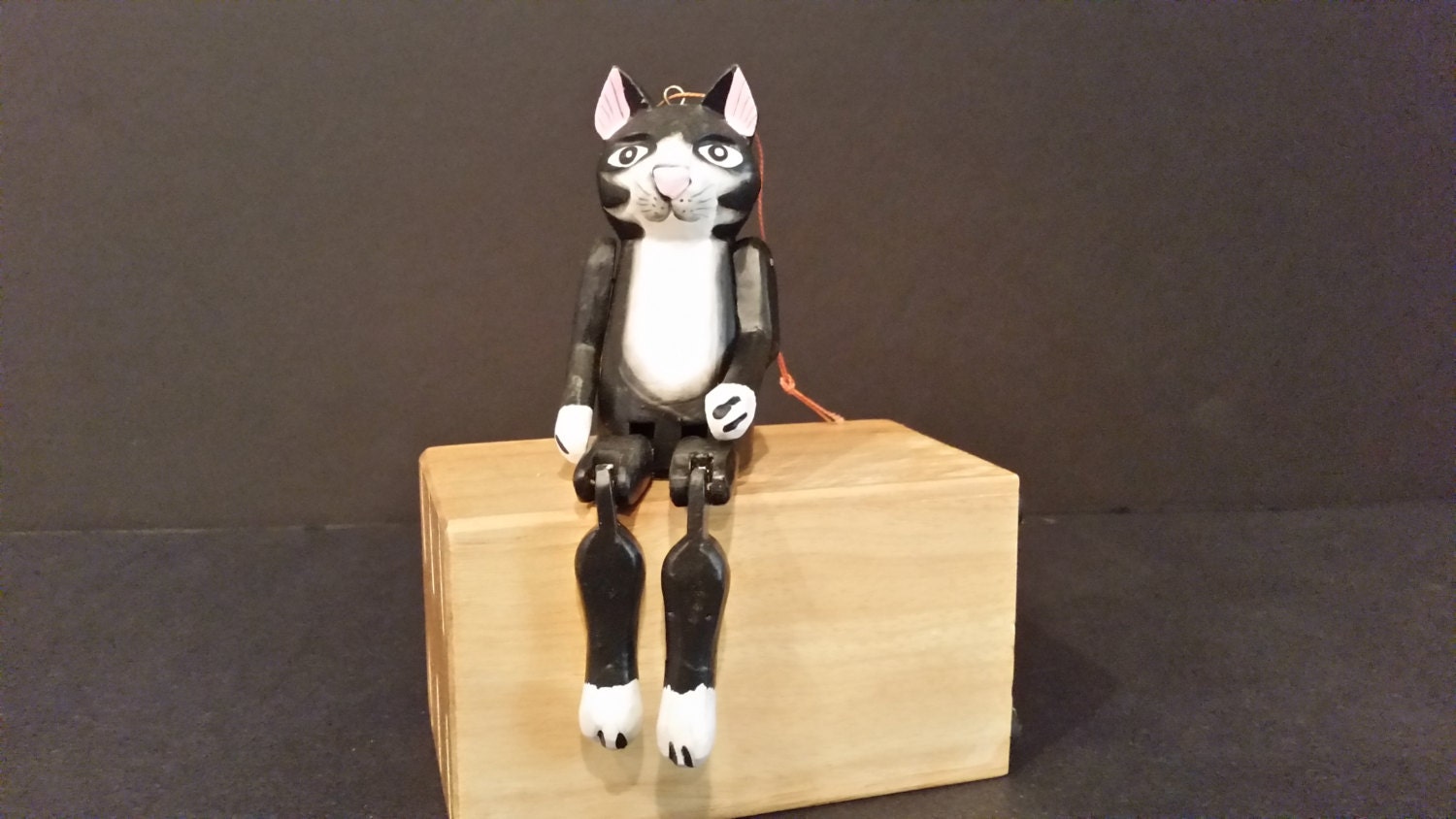 cat shelf sitter figurine