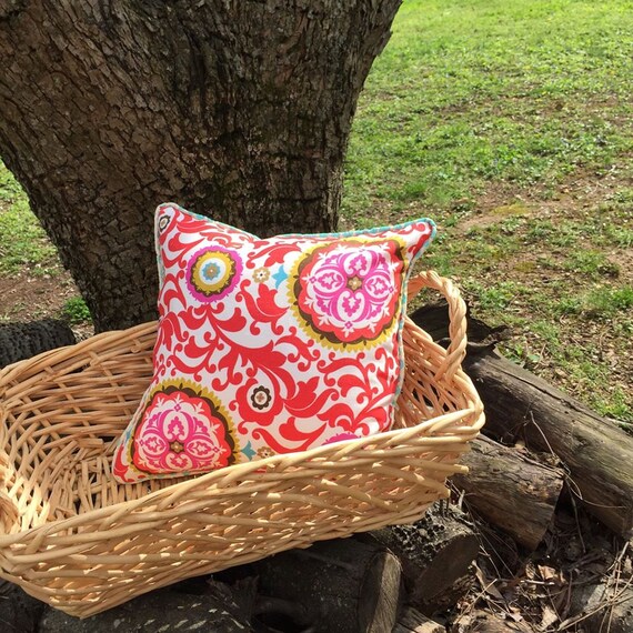 Cottage Chic Throw Pillow by Dotsnswirls on Etsy