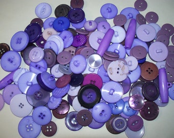 150 Medium to Large Purple buttons, Lot Pr-4 (Free US Shipping)
