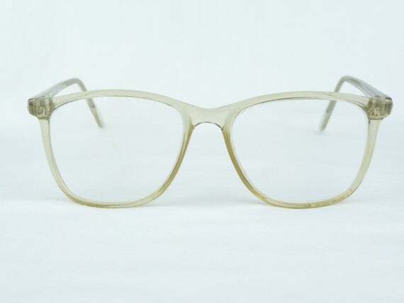 Vintage Plastic Eyeglasses 37
