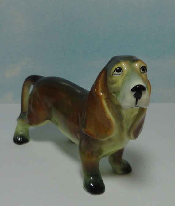 basset hound dog figurine
