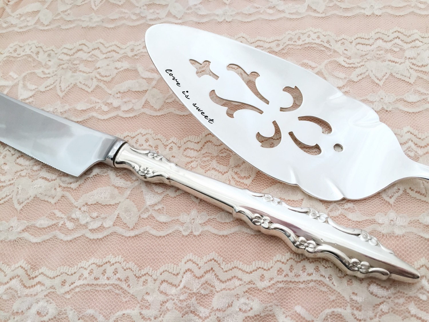 Vintage cake server & knife vintage set... for by LoreleiVella