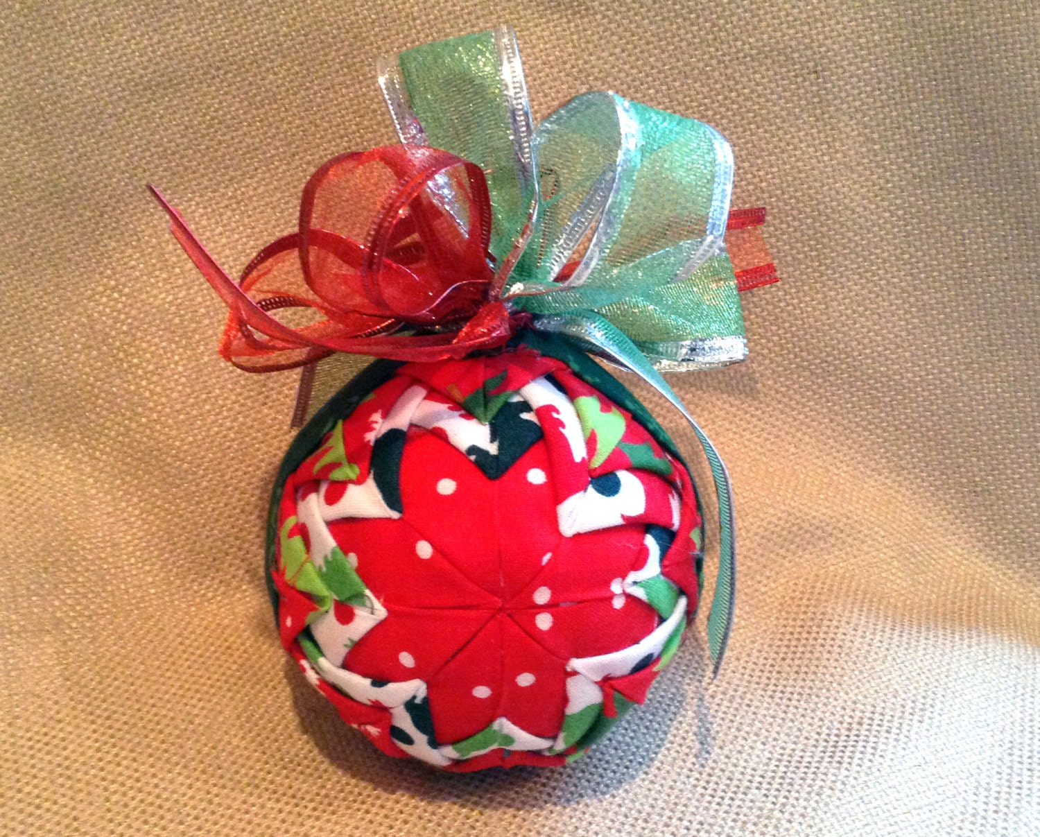 Quilted Christmas Ornament