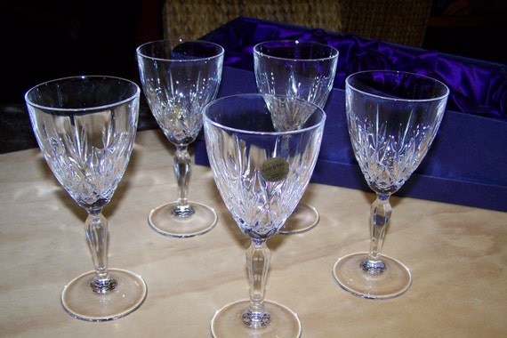 Items similar to Set of 5 Royal Crystal Rock Stem Wine Glasses Hand ...