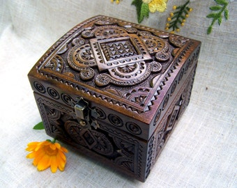 Wooden box Jewelry box Ring box Wood box Wood carving Wedding ring storage Wood carving Jewellery box Jewelry box wood wedding ring box B50