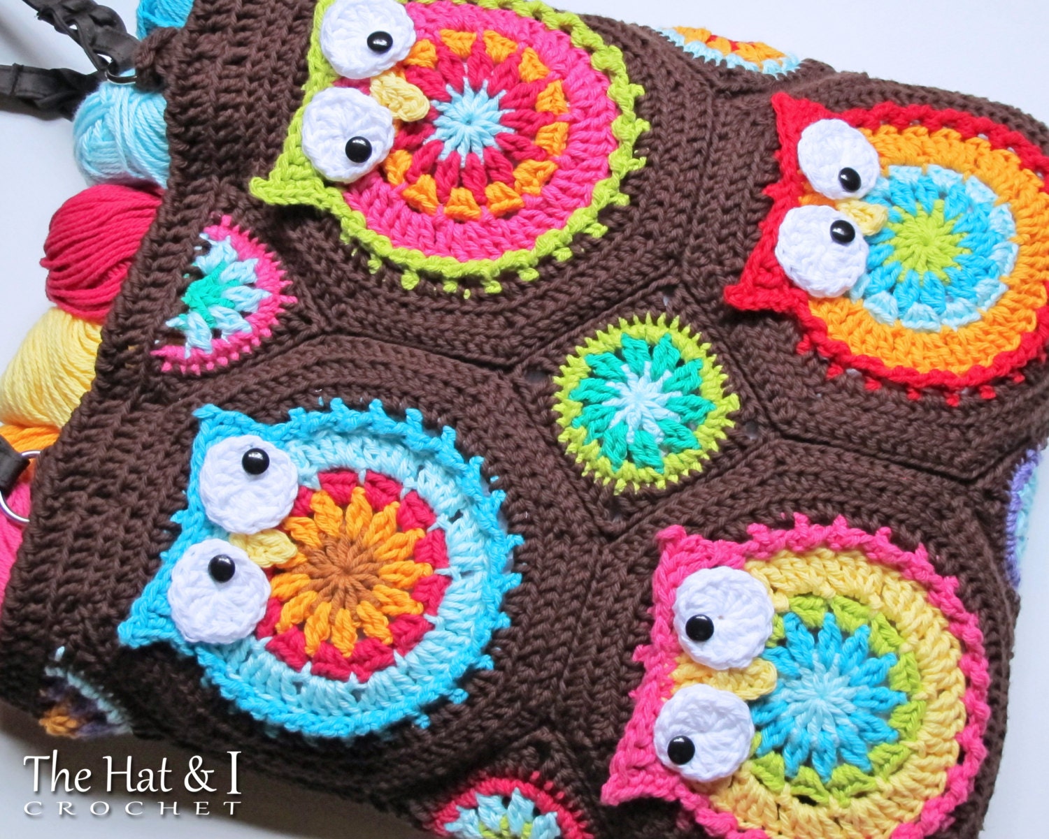CROCHET PATTERN Owl Toteem a colorful crochet owl