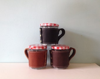 Leather cup sleeve / portable leather jar cosy / coffee snug