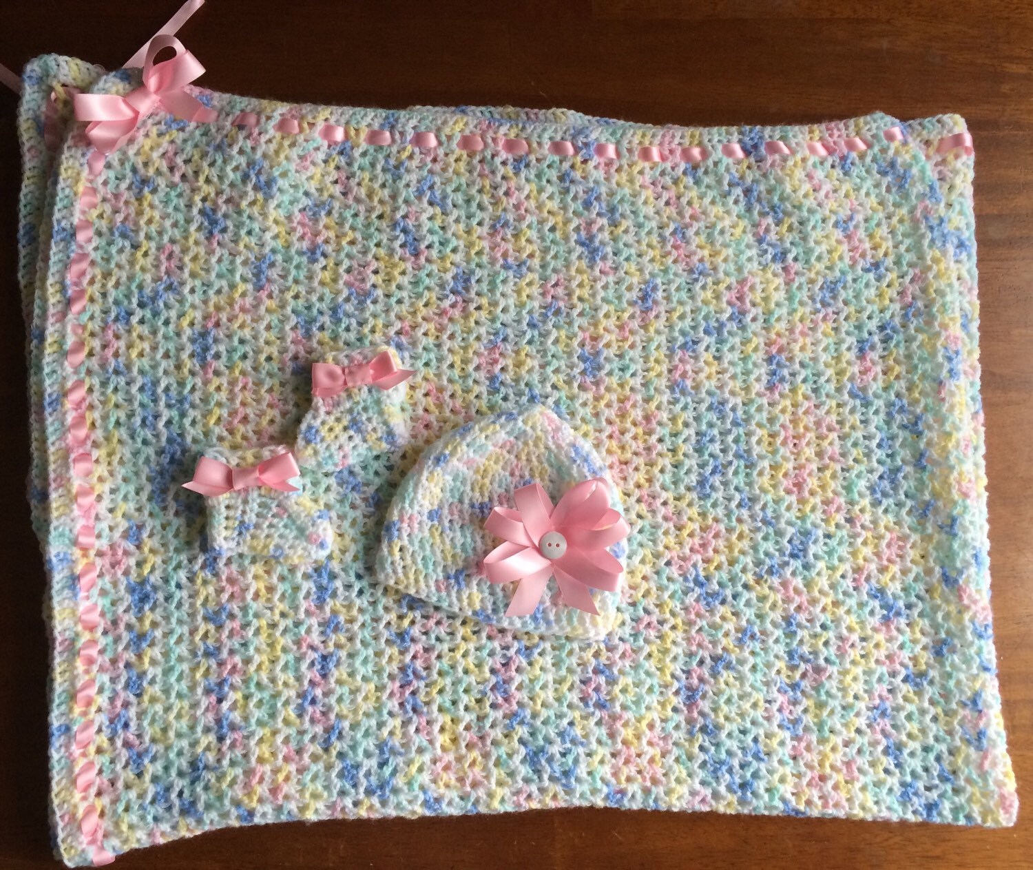 Crochet Baby Blanket Afghan Throw Gift Set Beanie by KARDsandGifts