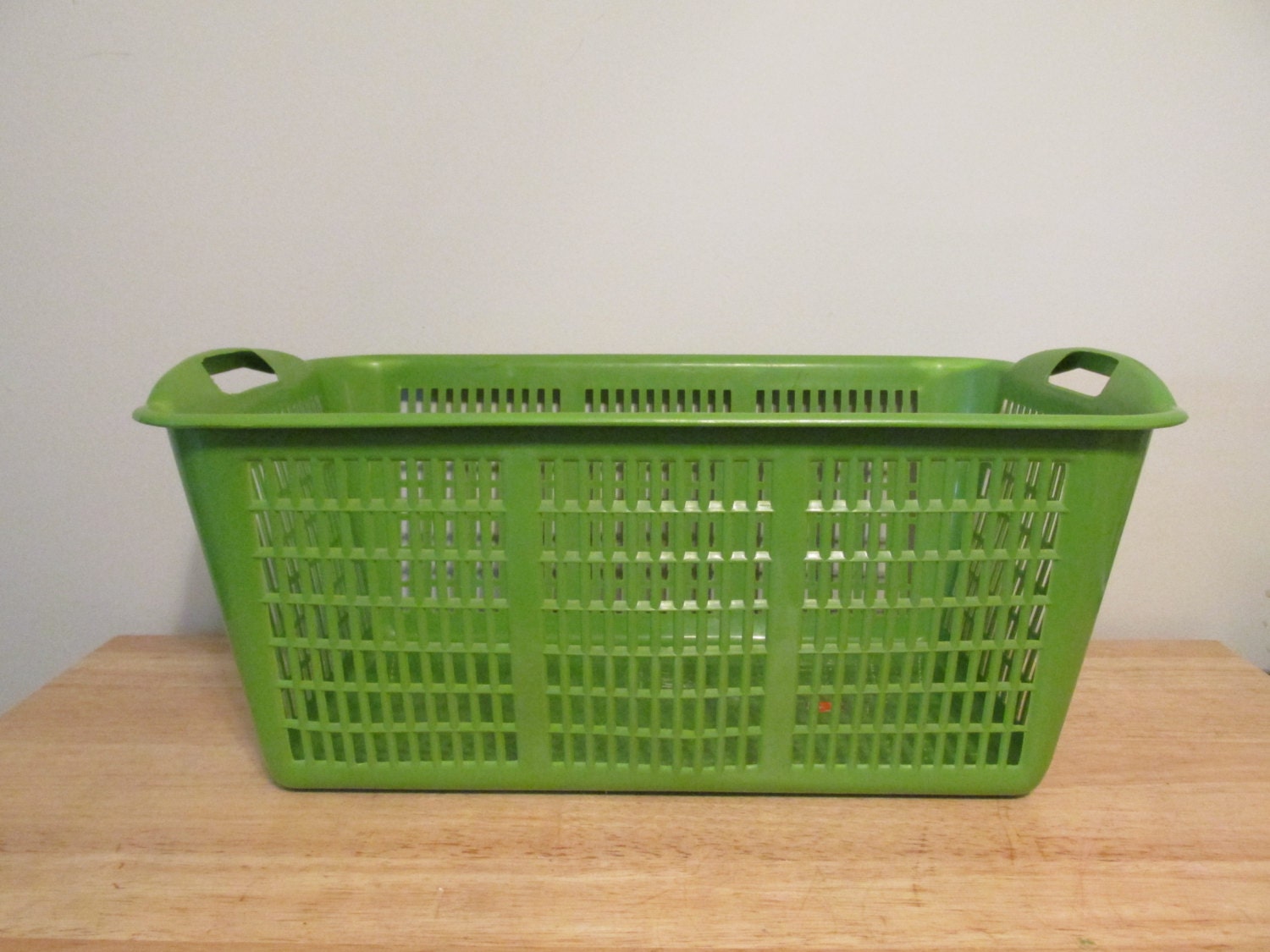 emerald green laundry basket