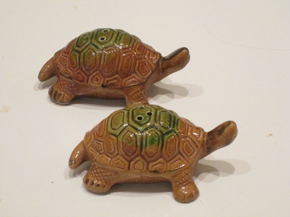 Ceramic Turtles Salt and Pepper Shakers. Made in by midmodncool