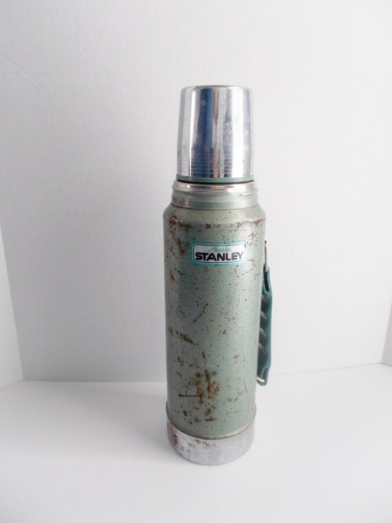 Vintage Thermos Aladdin Stanley Green Thermos 1960\'s Vintage Thermos Aladdin Stanley Green Thermos 1960\'s