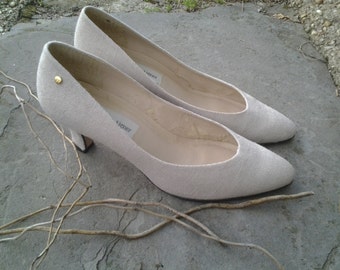 Vintag Ladies Etienne Aigner Linen Pump