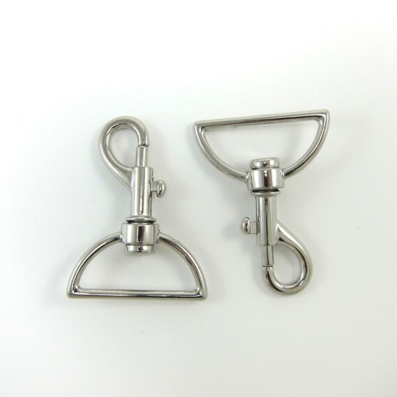 8 Silver Leash Clips Swivel Bolt Snaps 1.5 inch by snugglymonkey