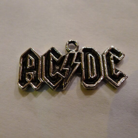 Deadstock AC/DC necklace rare Hells Bells ac dc die cut metal