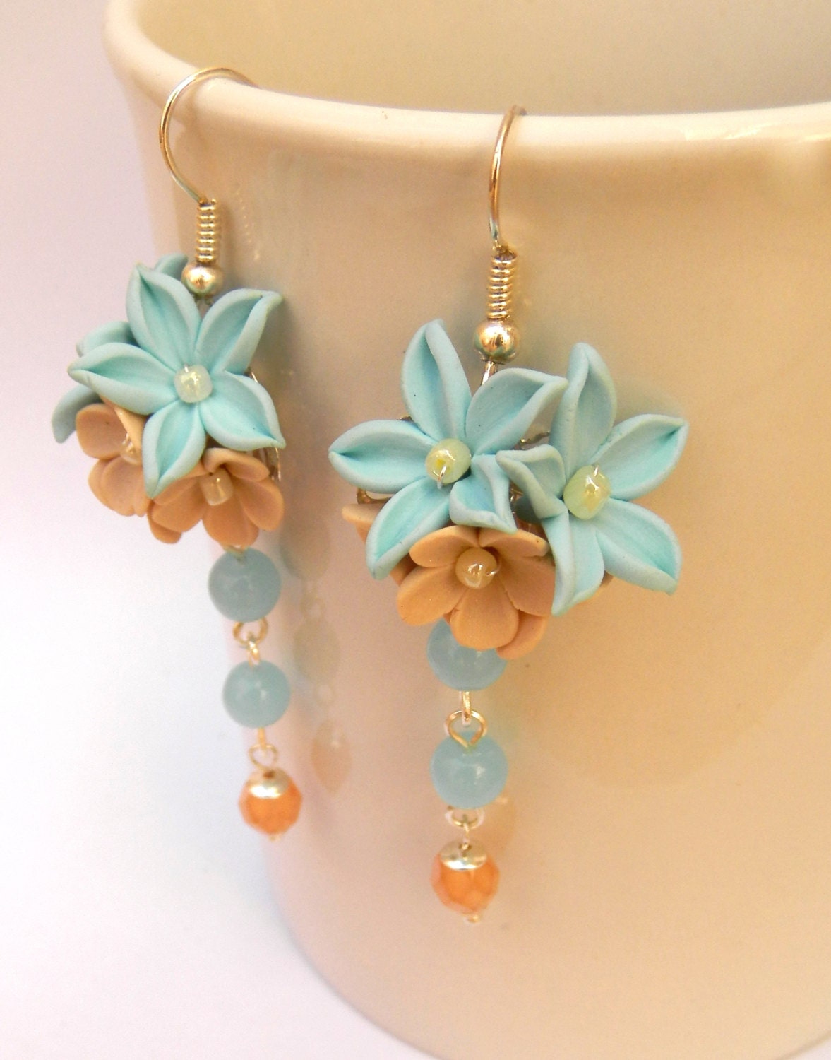 dangle floral earrings