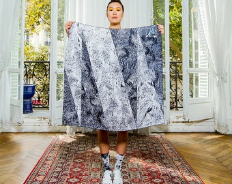 FREE SHIPPING Worldwide - Silk scarf- scarve -Designer. Made in France.