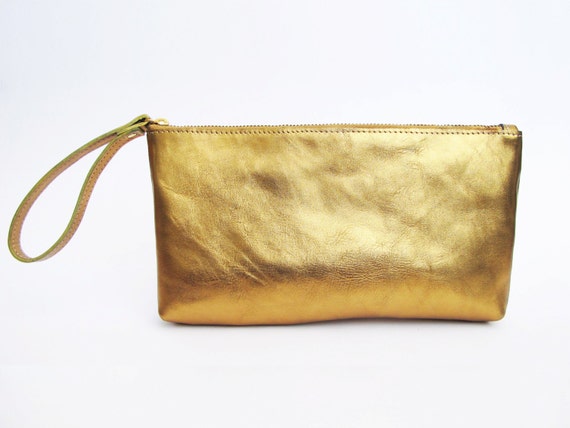 gold wristlet clutch