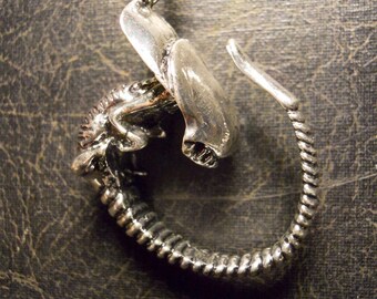 Baby Alien Xenomorph Fetus Chest Burster Horror Necklace