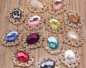 13 Flat Back Vintage Crystal Button (32x23 mm) QS-37