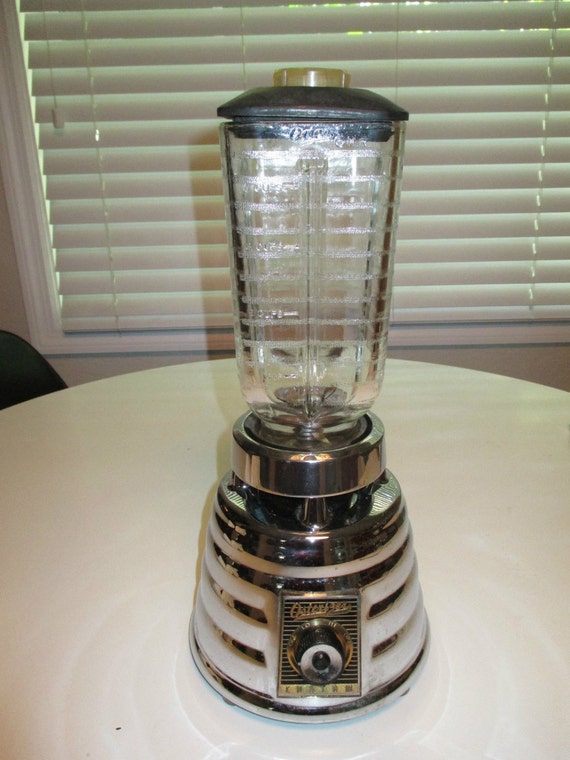1960s OSTERIZER Custom BEEHIVE BLENDER all Metal Perfect Glass