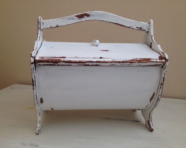 vintage white sewing box shabby chic wood by southtonvintage vintage white sewing box shabby chic wood by southtonvintage