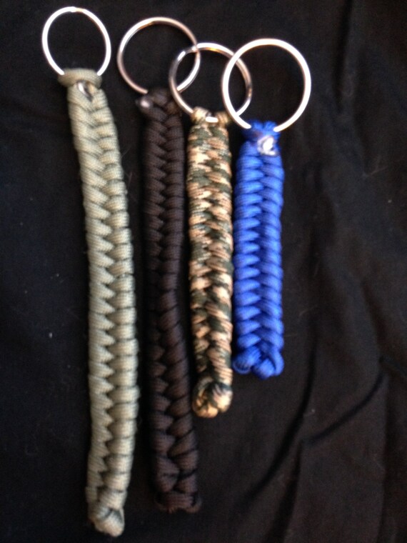 braided para cord key chain by DiyHunnies on Etsy