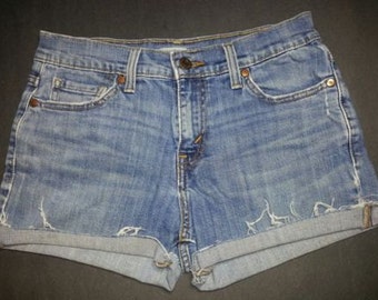 Vintage LEVI'S 515 Light Blue High Waisted Cut Offs Cuffed Denim Jean Shorts W 28