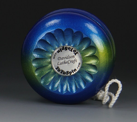 Toy YoYo Old School Wooden Fixed Axle YoYo with Rose by YoYoSpin