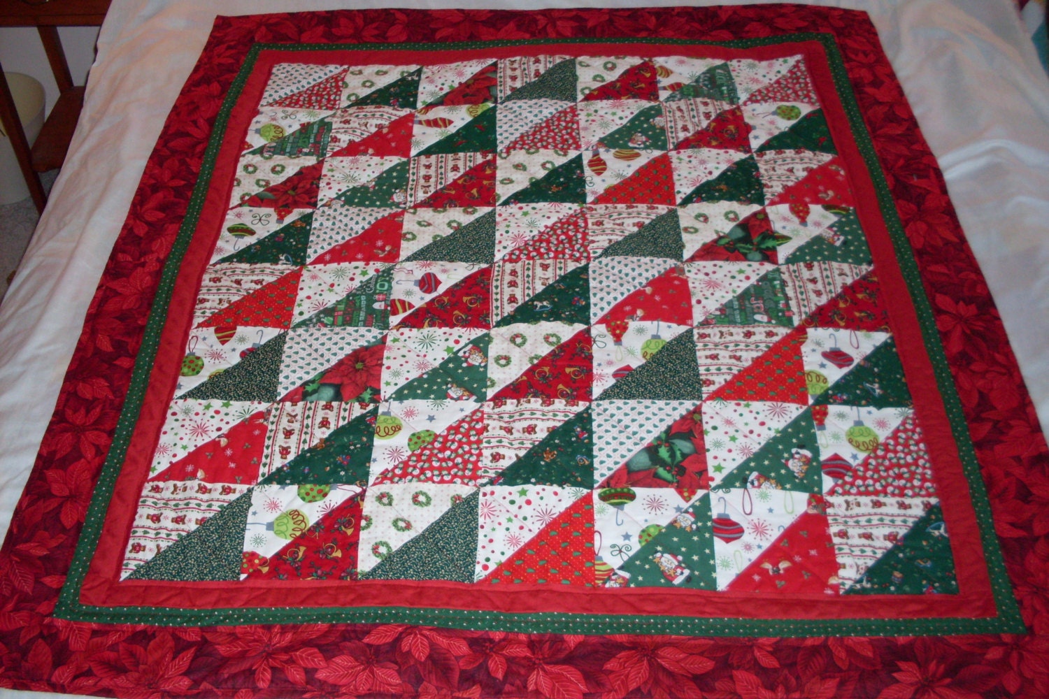 Christmas lap quilt by ItsDelightful on Etsy