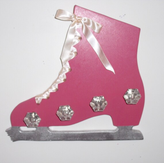 Figure Skating Medal Holder for Ice Skater