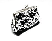 Black and white floral printed coin purse