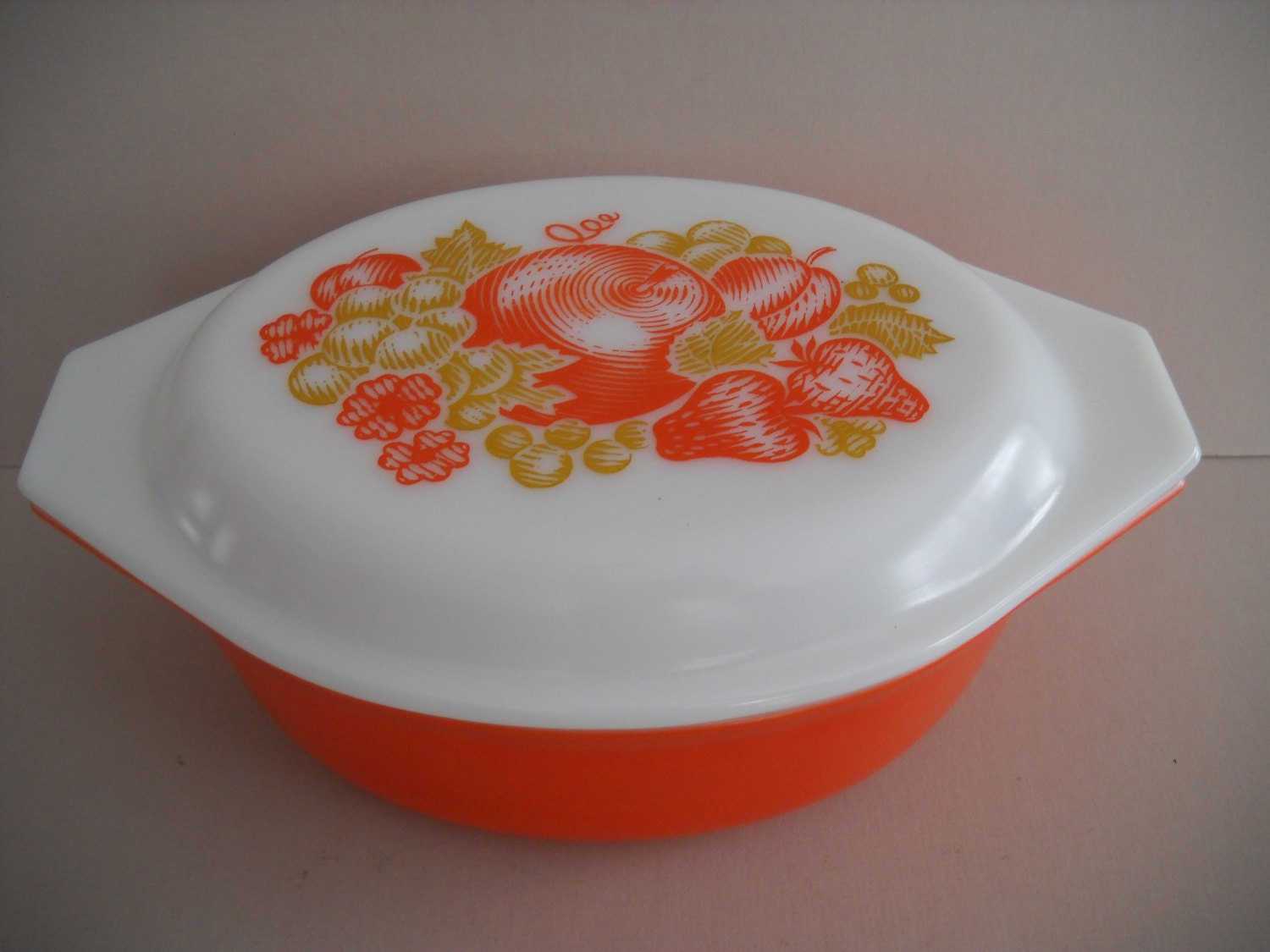 Vintage Pyrex Orange Fiesta Covered Casserole Apples