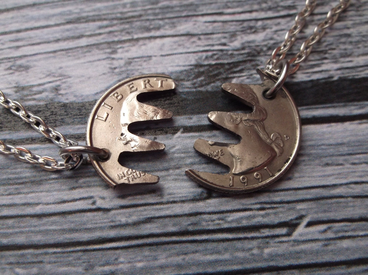 Wave Cut Out Coin Quarter Necklace 1991 Interlocking