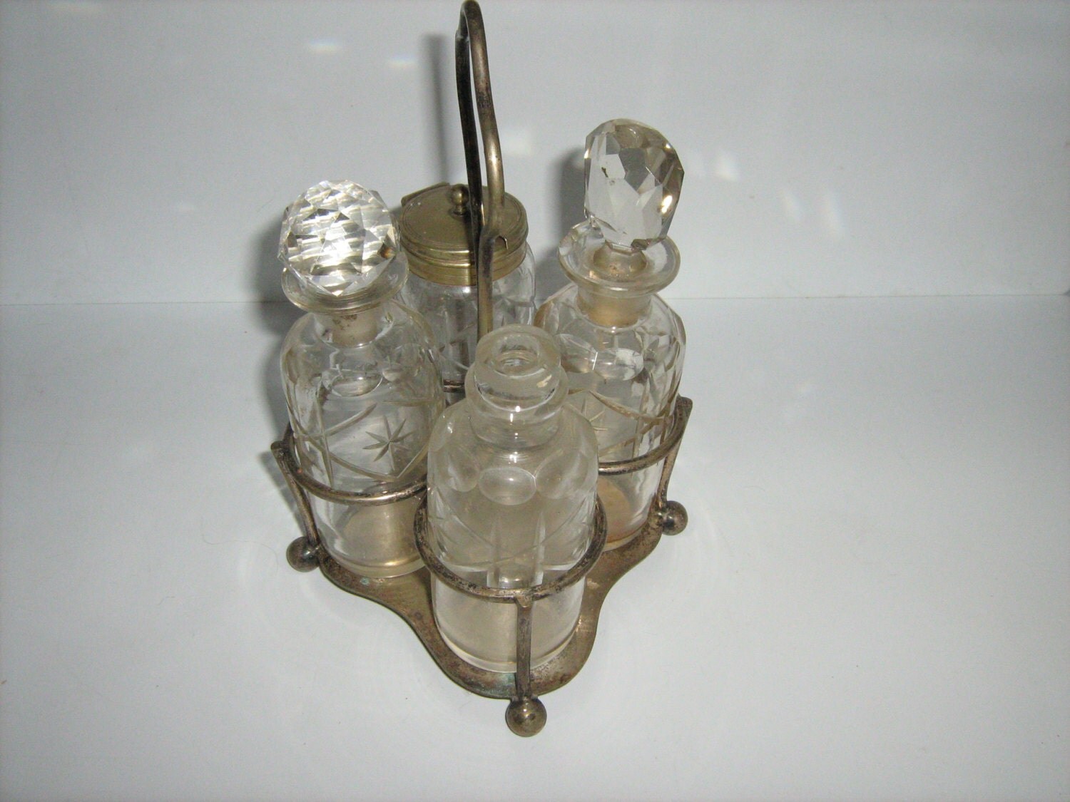 Stunning Antique/Vintage Cruet Set Sunning Cut Glass Some
