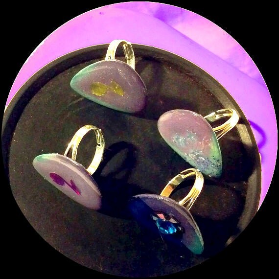 Color CHANGING Guitar Pick Rings