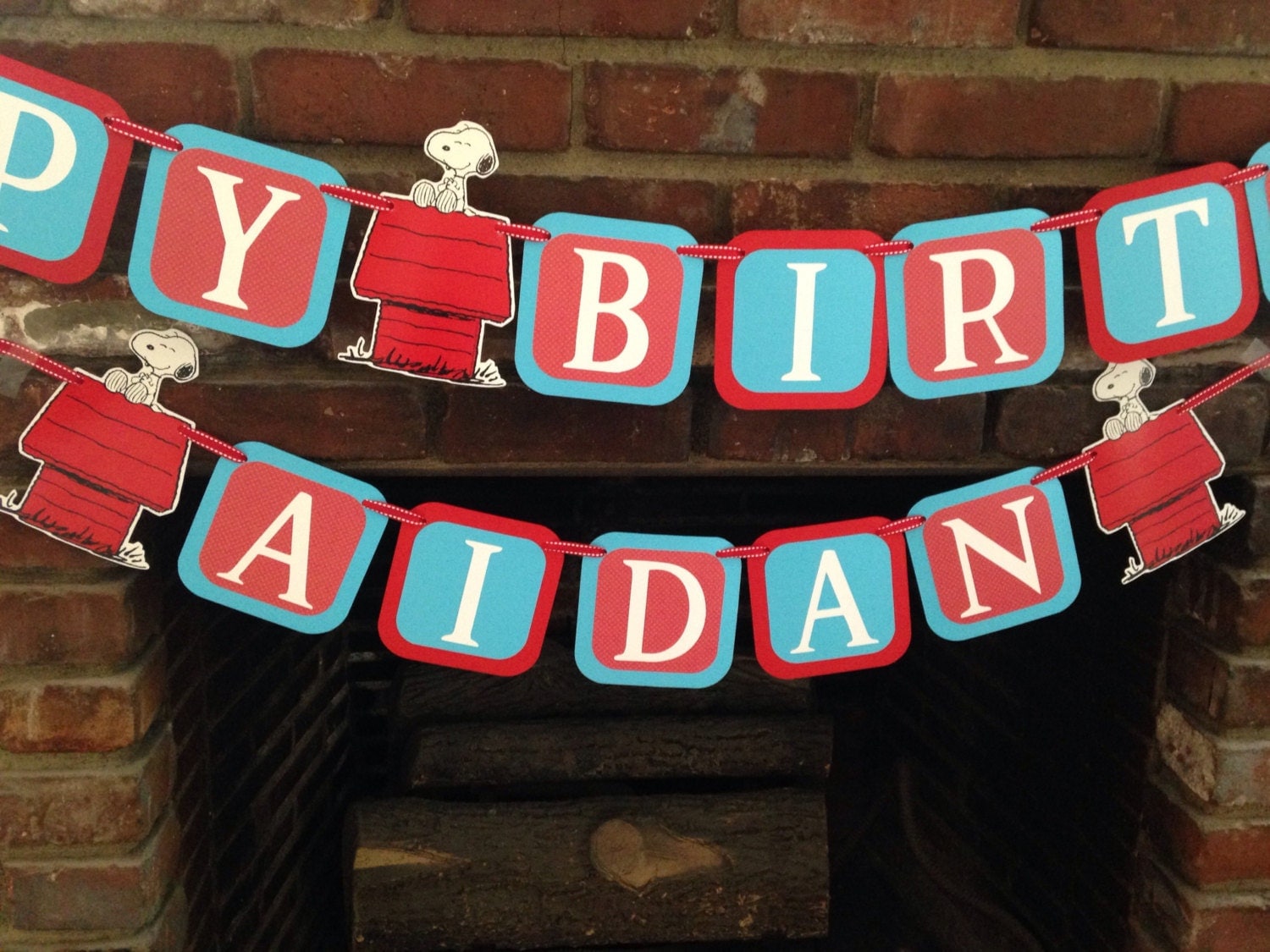 Snoopy birthday banner/Snoopy personalized happy