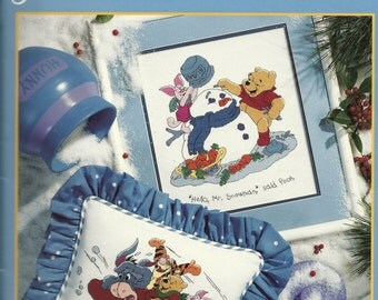 Leisure Arts: Pooh... Merry Christmas To You