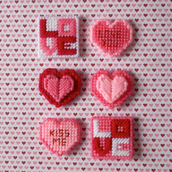 Plastic Canvas: Love and Hearts Mini Magnets set of 6