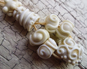 HandMade Lampwork -:- Simplicity -Set of 7 Beads - Artisan Made in the USA - Fully Kiln Annealed -