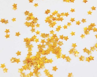 Edible Glitter Gold Stars, 4 Grams Cake and Cupcake Decorations, Shimmery Gold Sprinkles, Tiny Stars, Fairy Party Cake Topper, Fairy Dust