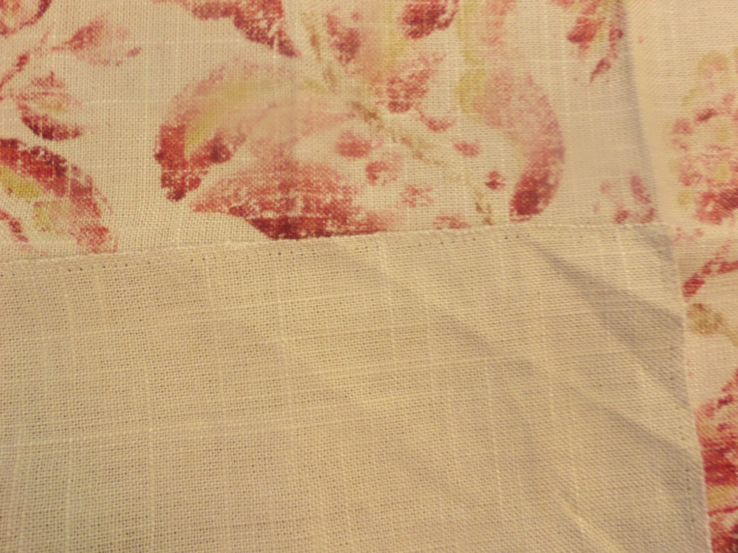 Ralph Lauren Fabric Floral Red Cotton Linen by Fabricsamples10