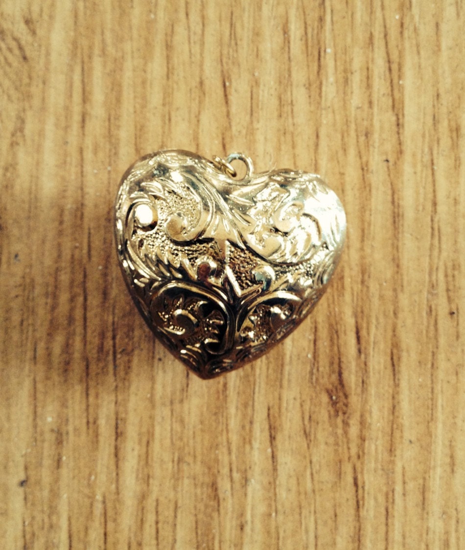 Vintage gold tone Puffy Heart charm with by BeckysLoopdiLoop