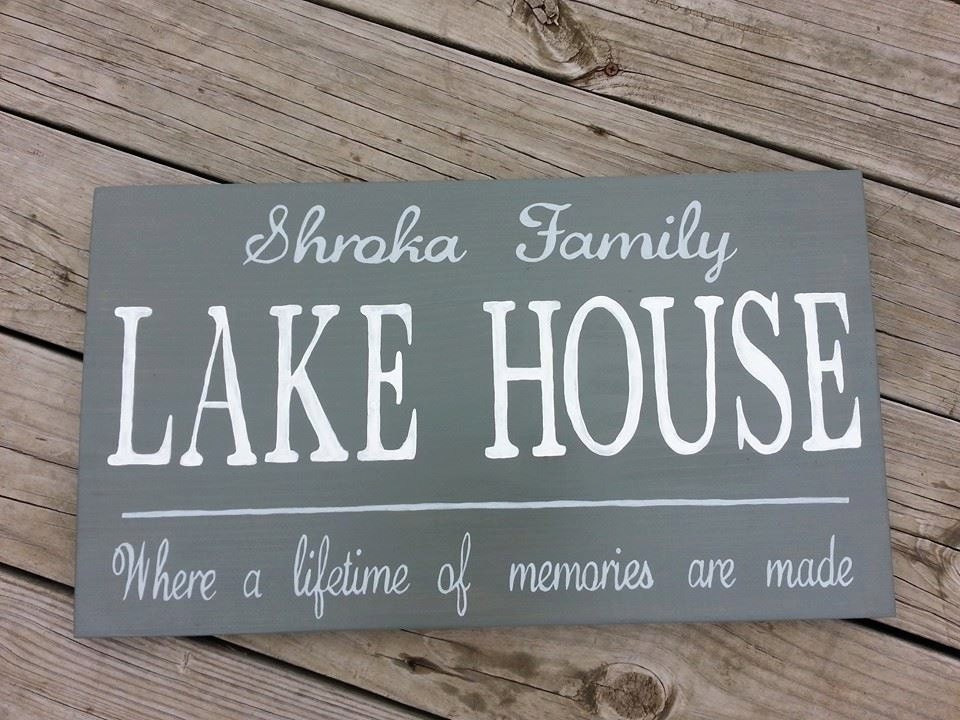 personalized-family-lake-house-sign-lakehouse-name-wood