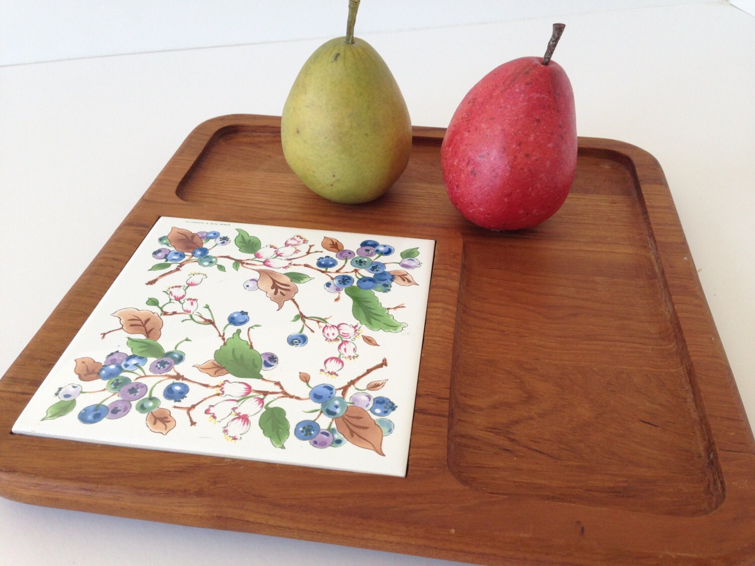 Vintage M. Kamenstein Retro Wooden Cheese and Cracker Tray with