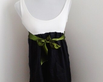 Sleeveless short / summer dress with net skirt