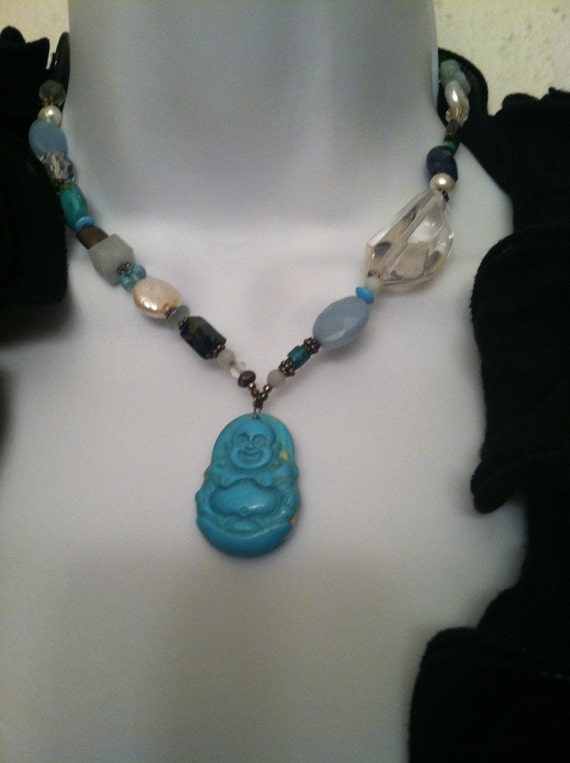Retro Funky Blue Stone Pendant on Beaded Necklace