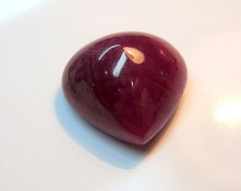 21mm 100% Natural Ruby Gemstone Heart Shape Cabochon 38.50cts for Jewelry