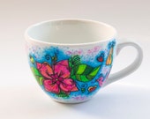 Custom hand painted personalized mug with name, flowers and birds. Spring design. Unique gift. Gift idea.