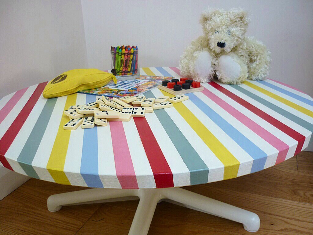 Stunning Striped Coffee Table / Play Table Haute Juice