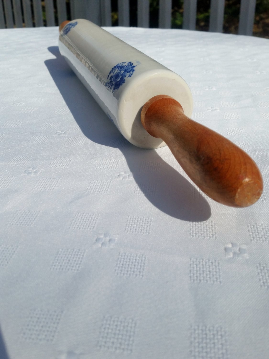 Ceramic Rolling Pin Bakeware Cookware Art Deco Kitchen Blue